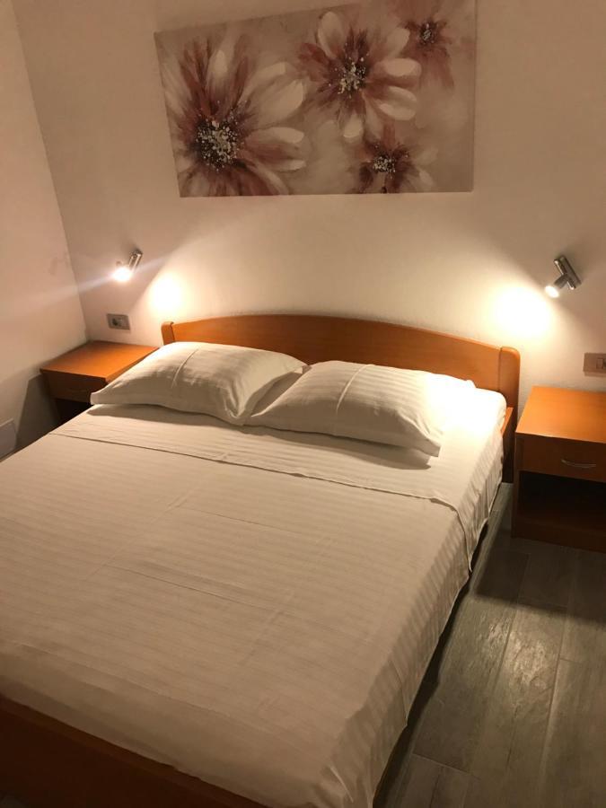 Hvar Apartments Felix 赫瓦尔 外观 照片