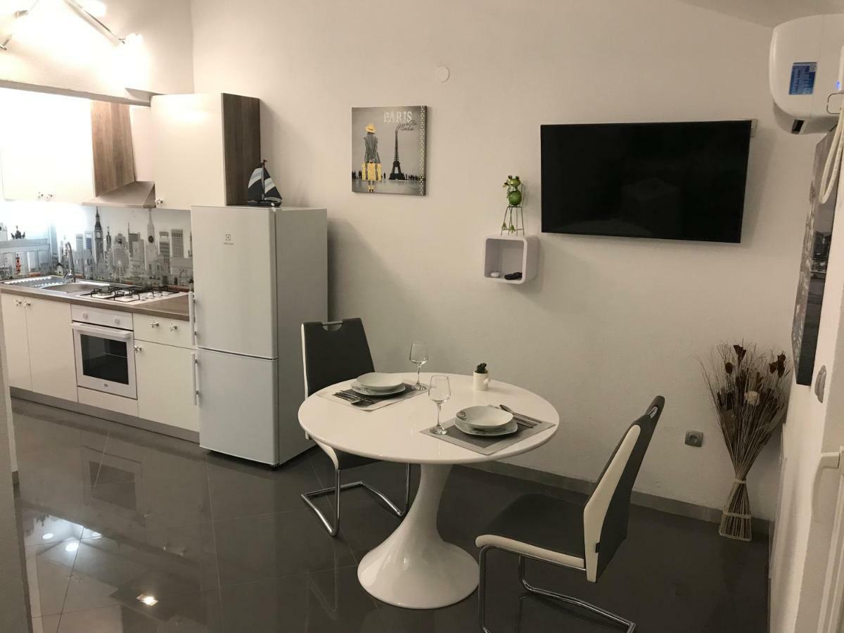 Hvar Apartments Felix 赫瓦尔 外观 照片